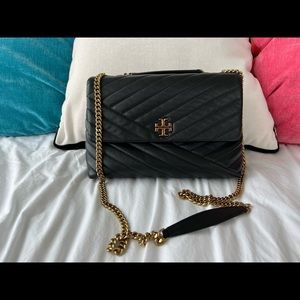 Tory Burch Kira Chevron Convertible Shoulder Bag, Black leather, Gold hardware